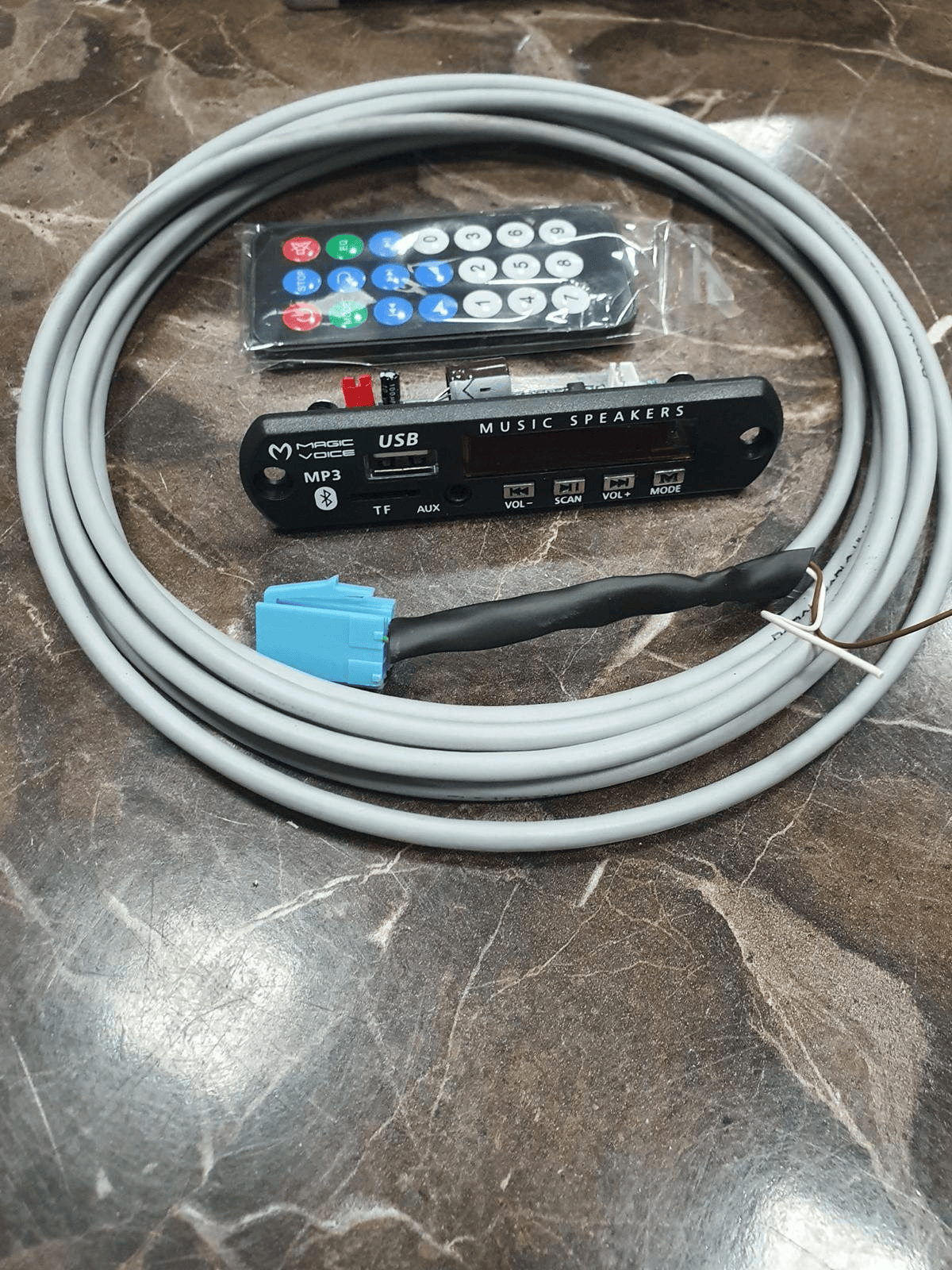 TV, MÜZİK VE ŞARJ SİSTEMLERİ
